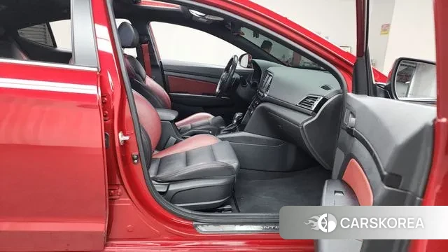 Hyundai Avante AD 2018 Красный из Кореи, фото 2