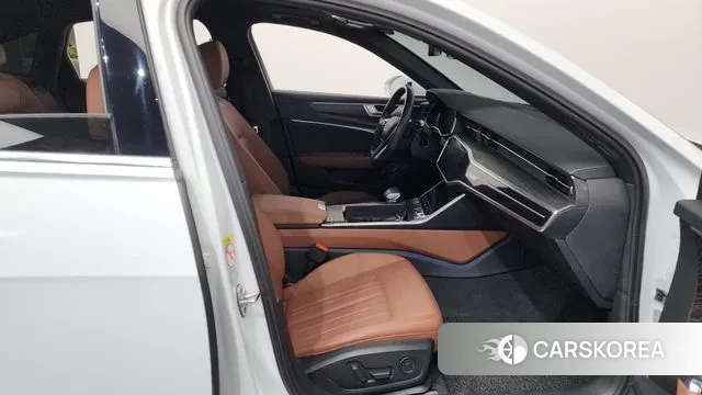 Audi A6 (C8) 2020 Белый из Кореи, фото 2