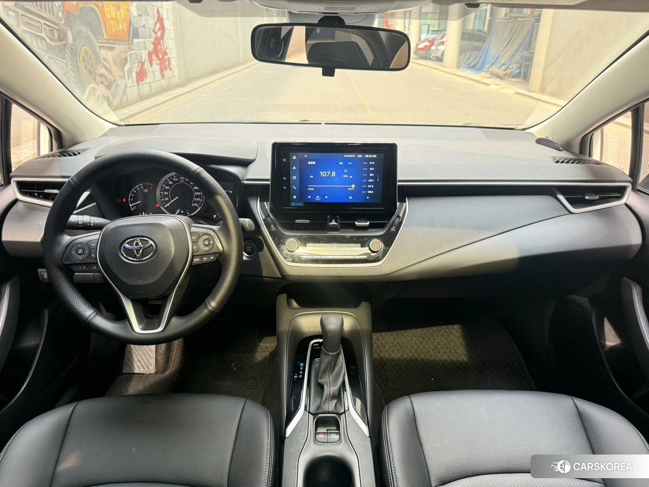 Toyota Corolla 2021 Белый из Китая, фото 2