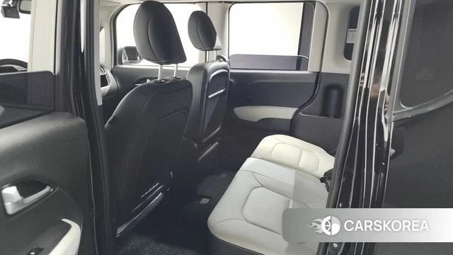 Kia The New Kia Ray 2023 Черный из Кореи, фото 2