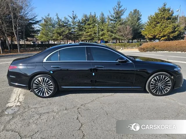 Mercedes-Benz S-Class W223 2022 Черный из Кореи, фото 2