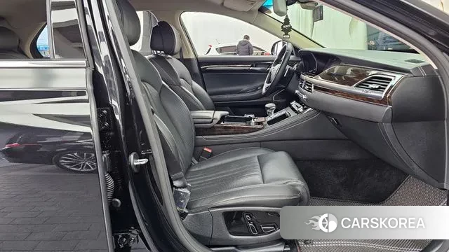 Genesis G90 2021 Черный из Кореи, фото 2