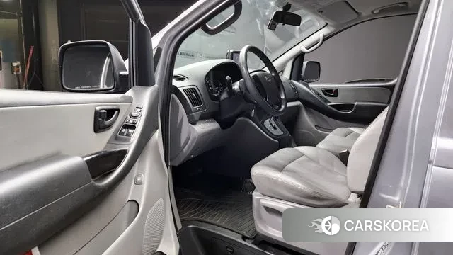 Hyundai The New Grand Starex 2018 Серебряный из Кореи, фото 2