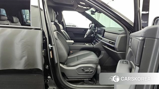 Hyundai Santa Fe (MX5) 2025 Черный из Кореи, фото 2