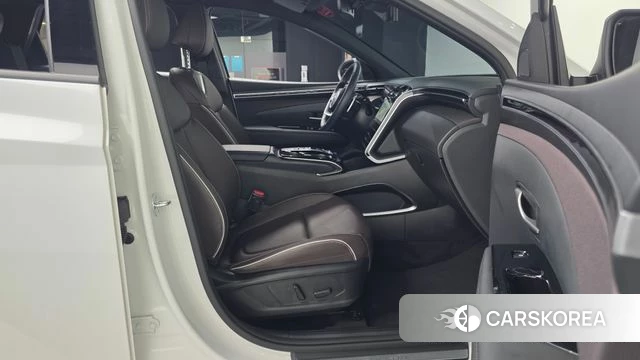 Hyundai Tucson (NX4) 2022 Белый из Кореи, фото 2