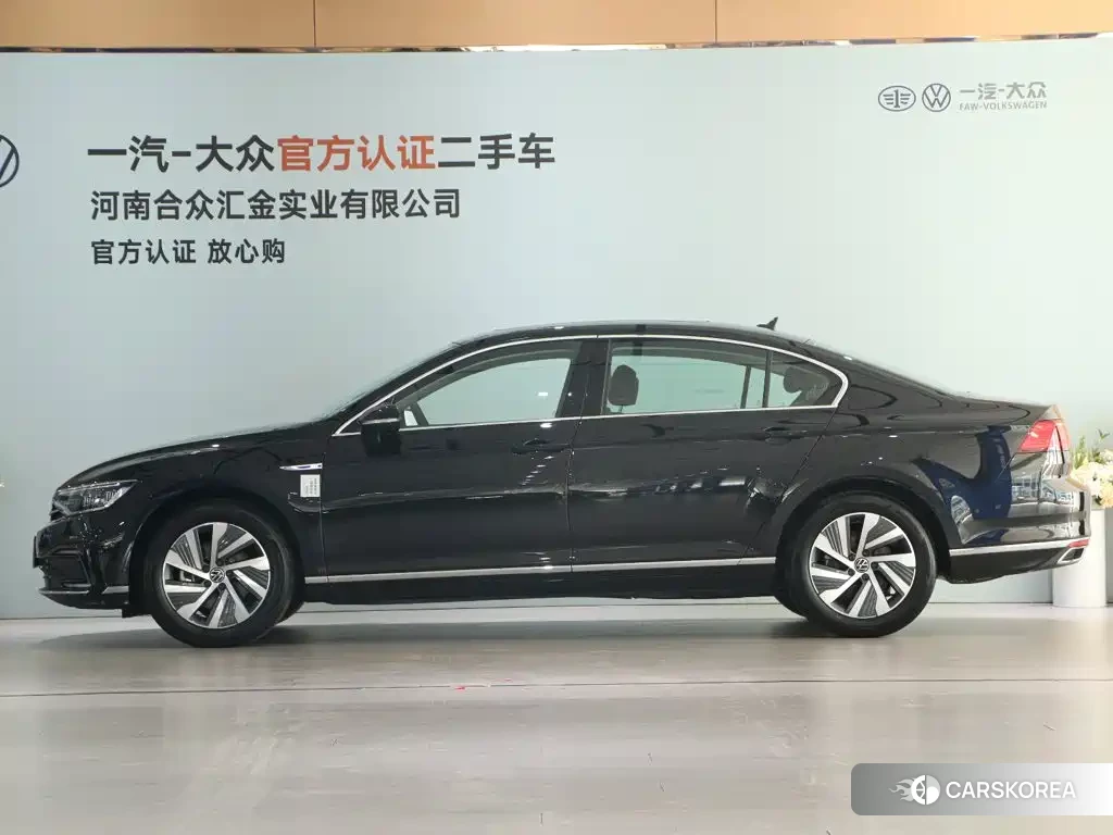 Volkswagen Magotan 2023 Черный из Китая, фото 2