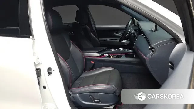 Genesis GV70 2023 Белый из Кореи, фото 2