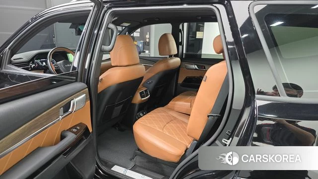 Kia Mohave Master 2023 Черный из Кореи, фото 2