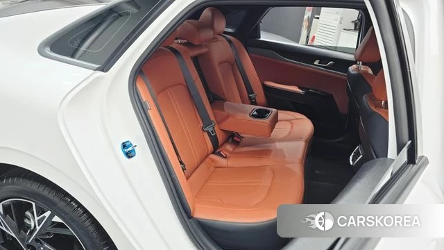 Kia The New K5 3rd generation 2025 Белый из Кореи, фото 2