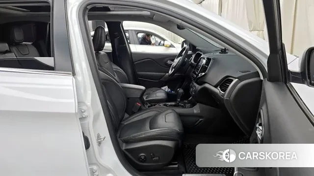 Jeep Cherokee (KL) 2021 Белый из Кореи, фото 2