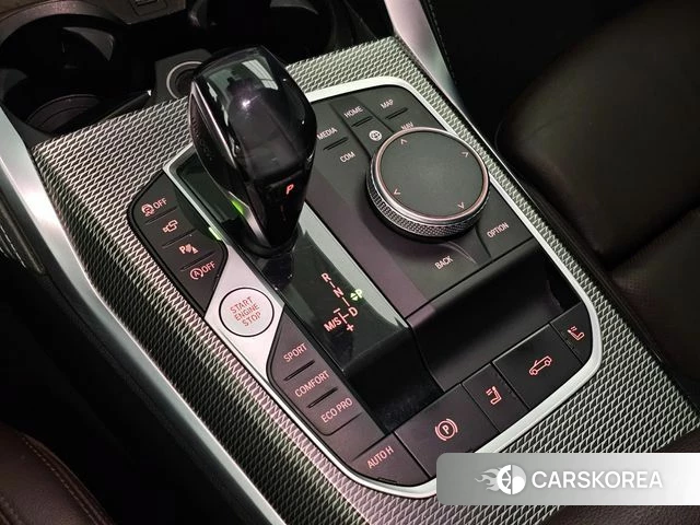 BMW 4 Series (G22) 2021 Белый из Кореи, фото 2
