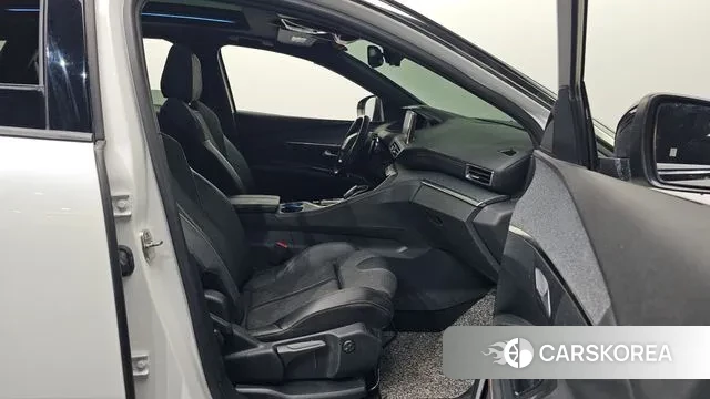 Peugeot 3008 second generation 2019 Белый из Кореи, фото 2