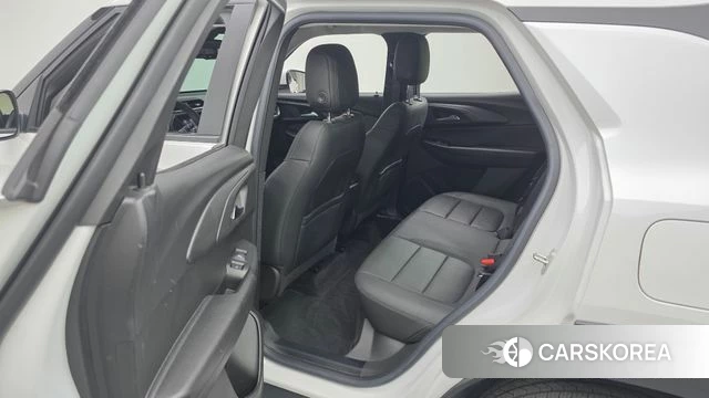 Chevrolet (GM Daewoo) Trailblazer 2022 Белый из Кореи, фото 2