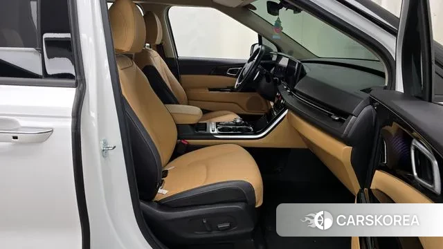Kia Carnival 4th generation 2023 Белый из Кореи, фото 2