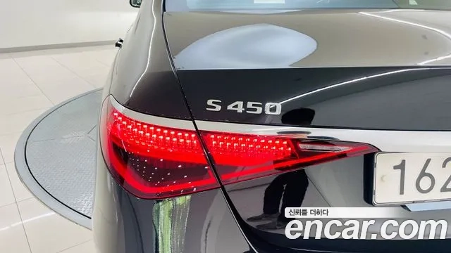 Mercedes-Benz S-Class W223 2024 Черный из Кореи, фото 2