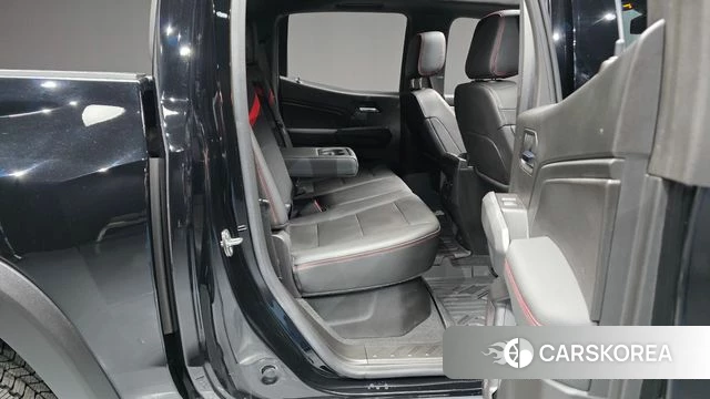Chevrolet (GM Daewoo) All New Colorado 2023 Черный из Кореи, фото 2