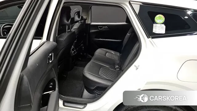 Kia Sportage 5th Generation 2023 Белый из Кореи, фото 2