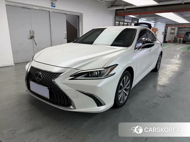 Lexus ES 2021 Белый из Китая, фото 2