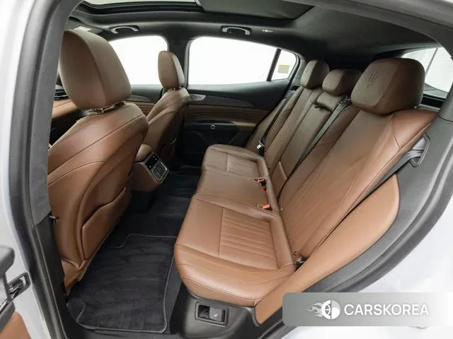 Maserati Grecale 2024 Серебристо-серый из Кореи, фото 2