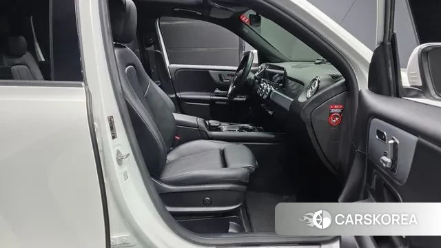 Mercedes-Benz GLB-Class X247 2021 Белый из Кореи, фото 2