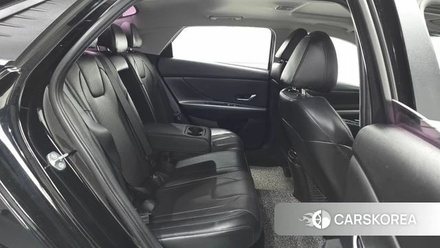 Hyundai Avante Hybrid (CN7) 2021 Черный из Кореи, фото 2