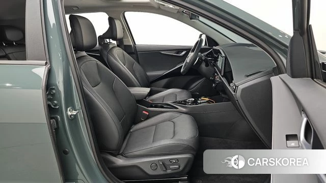 Kia Di Ol Nu Niro 2022 Зеленый из Кореи, фото 2