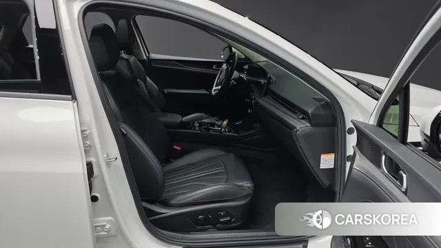 Kia The New K5 Hybrid 3rd generation 2023 Белый из Кореи, фото 2