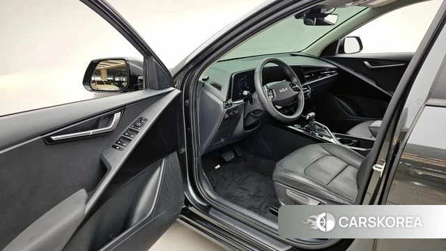 Kia Di Ol Nu Niro 2024 Серый из Кореи, фото 2