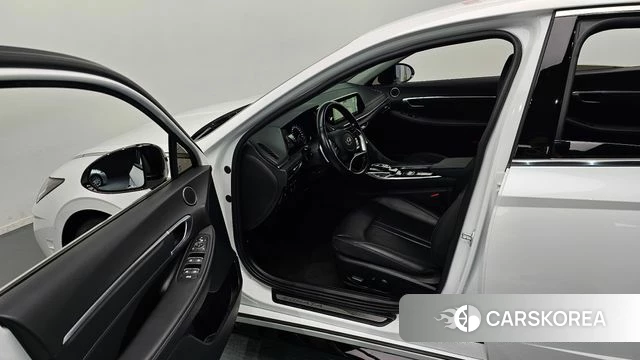 Hyundai Sonata (DN8) 2021 Белый из Кореи, фото 2