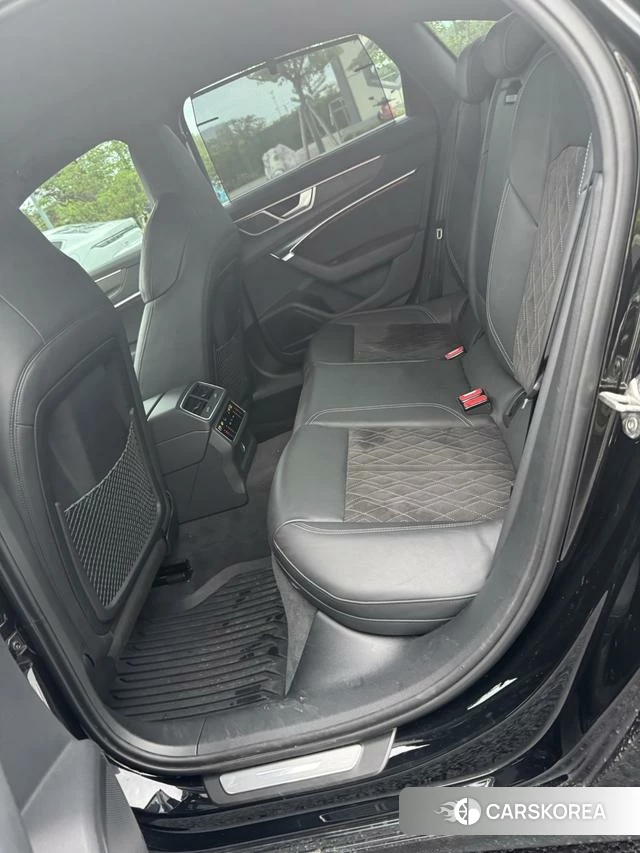 Audi S6 2022 Черный из Китая, фото 2