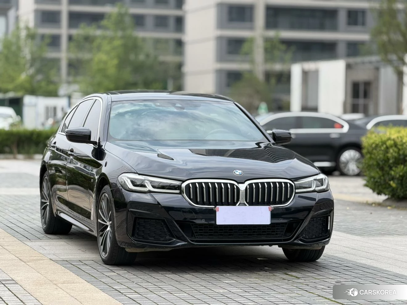 BMW 5 series 2021 Черный из Китая, фото 2