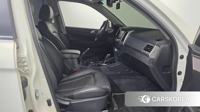 Ssangyong Rexton Sports 2018 Белый из Кореи, фото 2