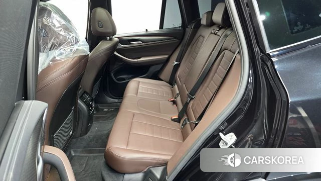 BMW X3 (G01) 2024 Черный из Кореи, фото 2