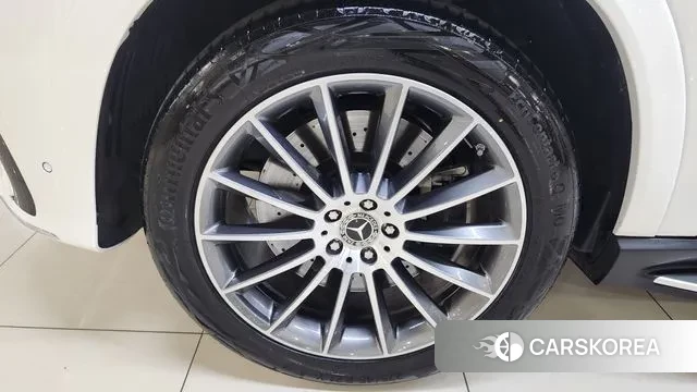 Mercedes-Benz GLE-Class W167 2025 Белый из Кореи, фото 2