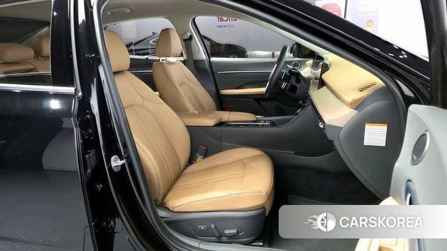 Hyundai Sonata D Edge Hybrid (DN8) 2023 Черный из Кореи, фото 2