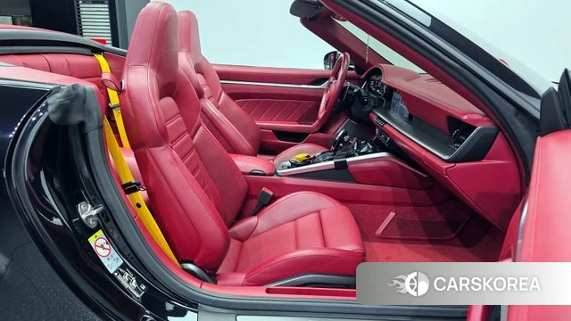 Porsche 911(992) 2020 Черный из Кореи, фото 2