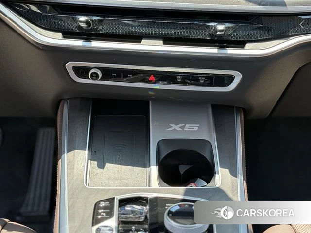 BMW X5 2024 Черный из Китая, фото 2