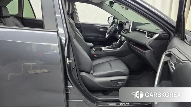 Toyota RAV4 5th Generation 2022 Серый из Кореи, фото 2