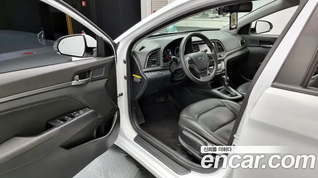 Hyundai Avante AD id 2322520 из Кореи 2