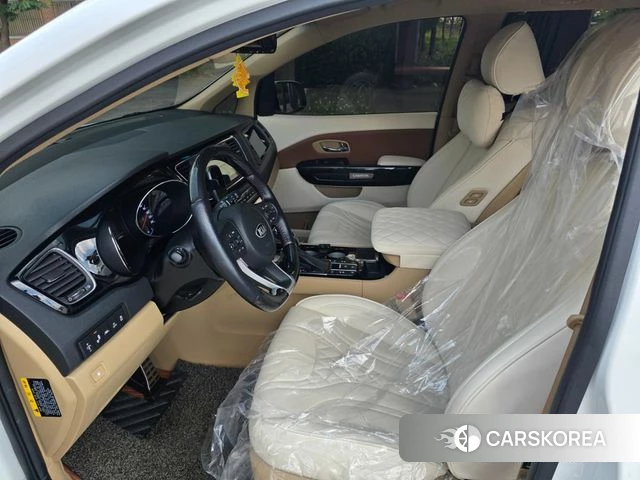 Kia The New Carnival 2019 Белый из Кореи, фото 2