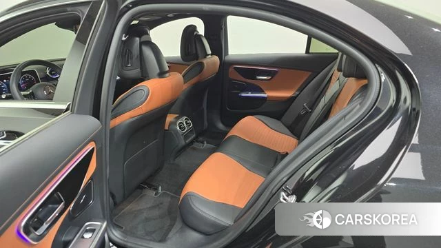 Mercedes-Benz C-Class W206 2023 Черный из Кореи, фото 2