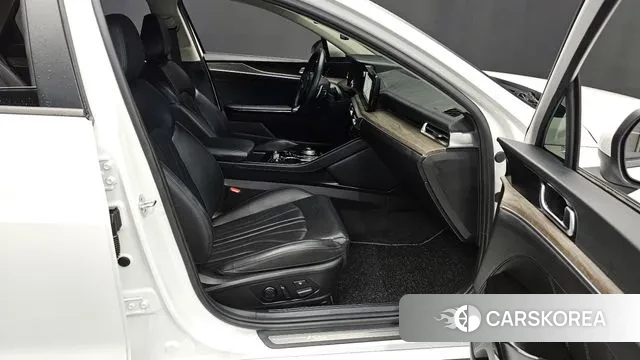 Kia K5 3rd generation 2020 Белый из Кореи, фото 2