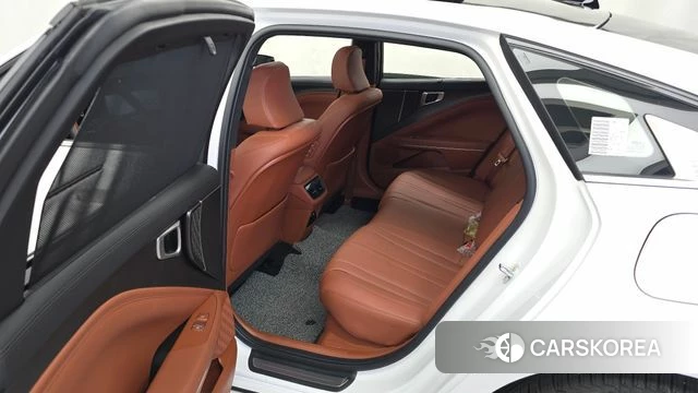 Kia The New K8 Hybrid 2024 Белый из Кореи, фото 2
