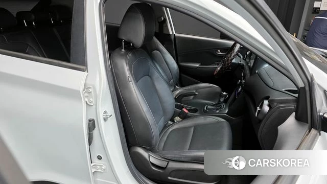 Hyundai Kona 2018 Белый из Кореи, фото 2