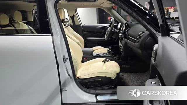 Mini Cooper Clubman 2023 Белый из Кореи, фото 2