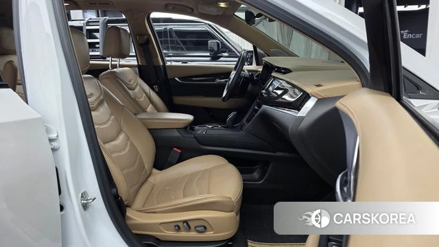 Cadillac XT6 2024 Белый из Кореи, фото 2