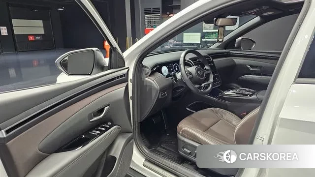 Hyundai Tucson (NX4) 2023 Белый из Кореи, фото 2