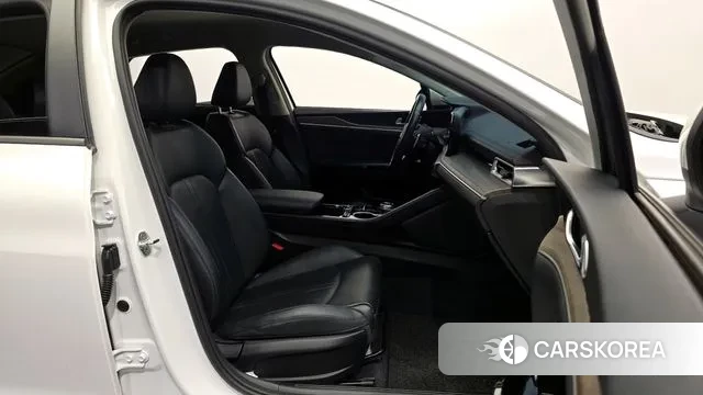 Kia K5 3rd generation 2021 Белый из Кореи, фото 2