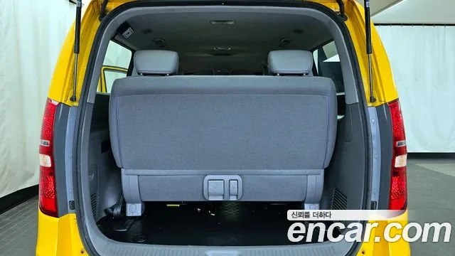 Hyundai The New Grand Starex 2018 Желтый из Кореи, фото 2