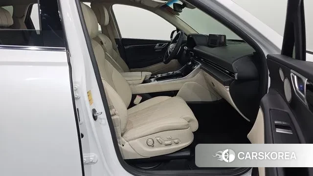 Genesis GV80 2023 Белый из Кореи, фото 2